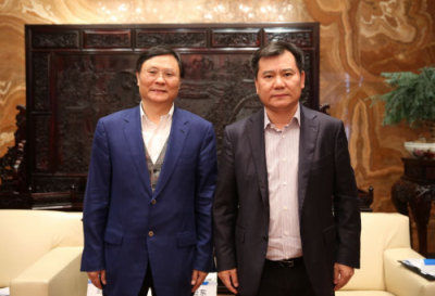 對話張近東，彭劍鋒：企業(yè)家見地和格局，決定蘇寧超前戰(zhàn)略布局