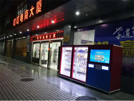 智能櫥窗橫空出世，新零售再掀新浪潮