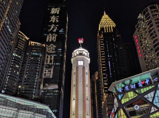 華為nova3全面支持手持超級夜景AIS，或?qū)⒃傧瀑徺I熱潮