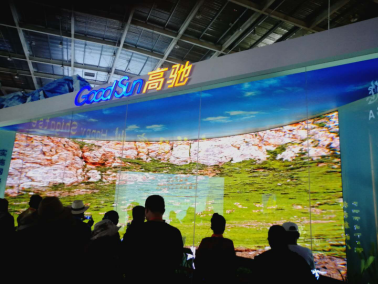 裸眼3D展示、AI翻譯… 專家為你揭秘藏博會(huì)黑科技
