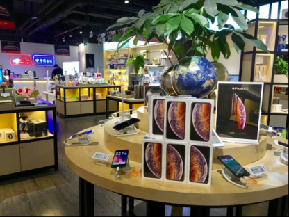 想第一時(shí)間秀出iPhone XS？來(lái)京東之家&京東專賣店就“購(gòu)”了！