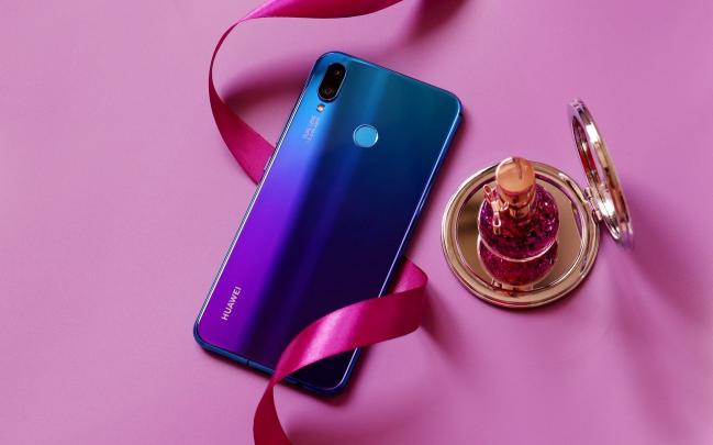 讓關(guān)曉彤閃耀時(shí)裝周的華為nova3i，現(xiàn)推出6GB+128GB版供你暢快爽玩