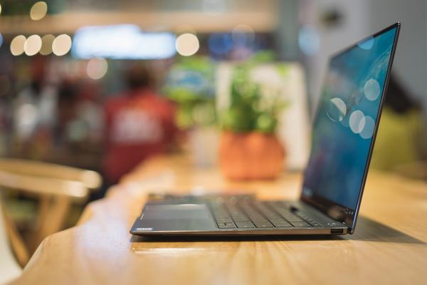買本正犯愁？華為MateBook X Pro堪稱學(xué)生黨“神器”