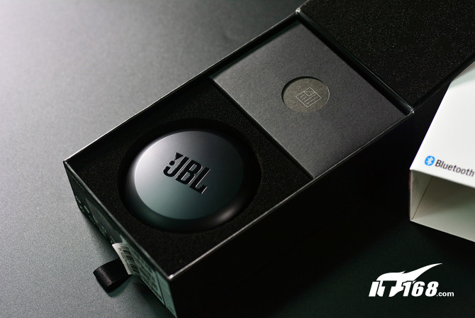 隨享隨聽無拘束 JBL FREE真無線入耳式耳機(jī)評測