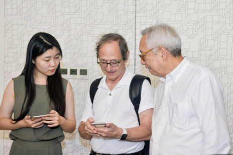 諾貝爾獎(jiǎng)獲得者M(jìn)ichael Levitt到訪全球影像直播創(chuàng)始平臺VPhoto 交流分享