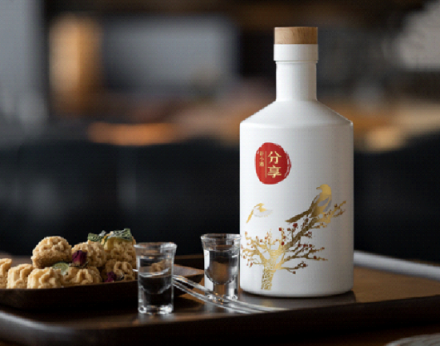 谷小酒攜有品、天貓備戰(zhàn)“雙11”：4款新品上線(xiàn)，爆款買(mǎi)2贈(zèng)1