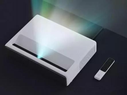 種草VVETIME投影手機(jī)：一臺(tái)護(hù)眼的、能拿在手上的無屏電視
