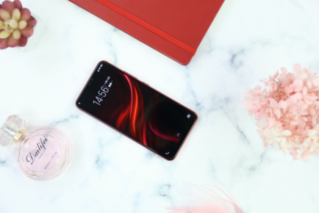 vivo Z1青春版上手體驗：時尚外觀，旗艦實力