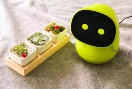 孩子好伴侶，多款兒童機器人產(chǎn)品任你挑