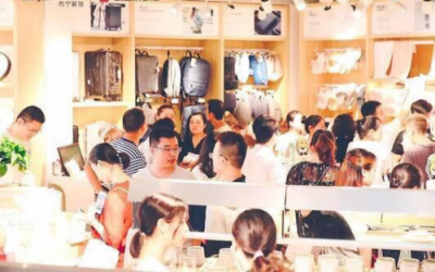 從大哥大到智能手機(jī)，這個(gè)展覽帶你回憶青蔥歲月