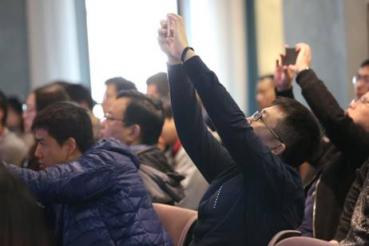 無(wú)人貨柜、智能客服、需求定制 百度大腦在上海灘給零售業(yè)“上了一課”