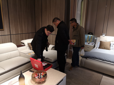蘇寧聯(lián)手顧家瞄準縣鎮(zhèn)市場“全屋定制”：智慧零售的想象空間無邊界