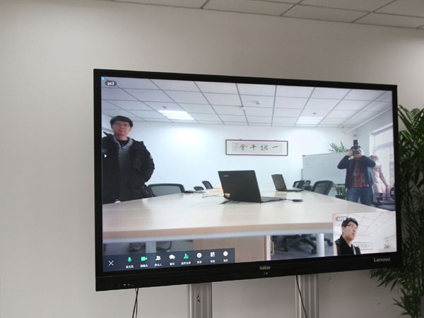 效率與美感的融合：ThinkVision智能會(huì)議大屏實(shí)測