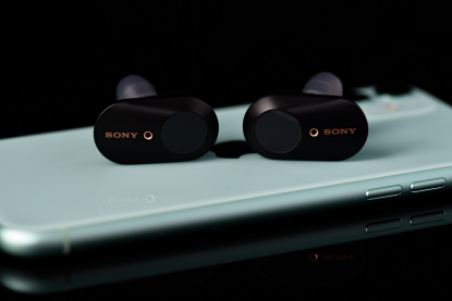 天天被追問WF-1000XM3和AirPods Pro哪個好，現在答案來了