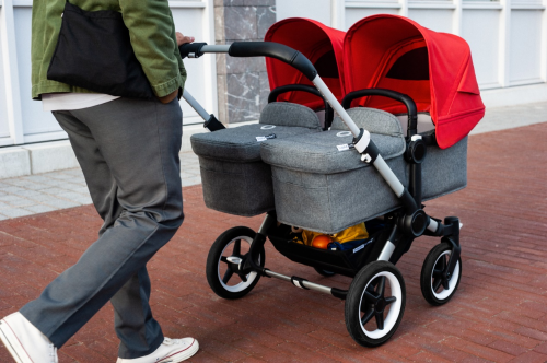 Bugaboo 新款時(shí)尚推車，摩登親子出行造型 so easy！