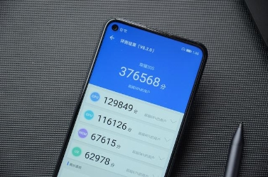 榮耀30S性能為王，橫掃同檔位5G手機(jī)
