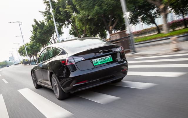 小鵬P7高調上市，國產特斯拉Model 3的對手終于來了?