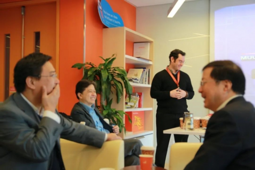 微軟加速器校友碼隆科技攜手沃爾瑪，以AI賦能零售