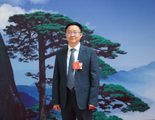 全國兩會代表科大訊飛劉慶峰：人工智能推動新基建勢在必行