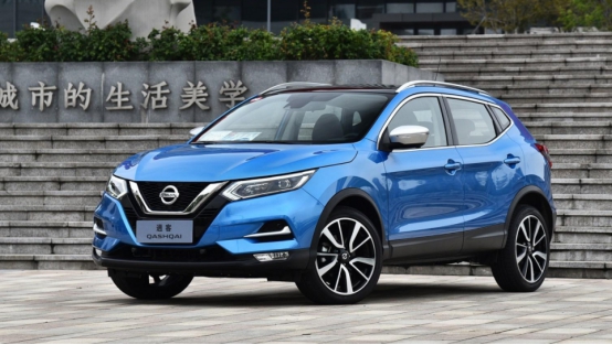 日產(chǎn)逍客與寶沃BX5的對(duì)比，不看拍大腿：損失一個(gè)億