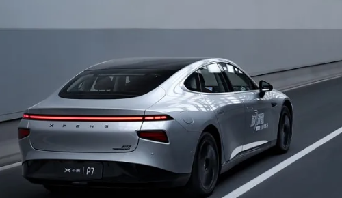 小鵬汽車(chē)怎么樣?談?wù)勑※iP7的超凡駕乘體驗(yàn)