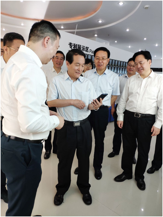 江蘇省委常委、紀(jì)委書記王常松調(diào)研瑞聲科技
