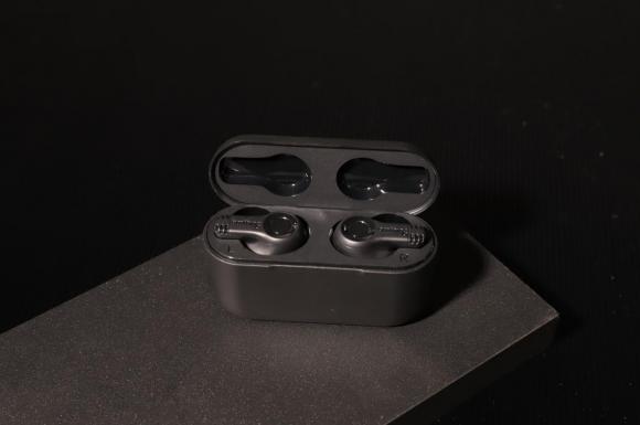 618狂歡購(gòu)，omthing智能手表、藍(lán)牙耳機(jī)、音箱、氮化鎵僅需百元誠(chéng)意滿滿