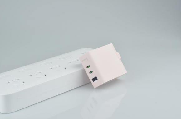 618狂歡購(gòu)，omthing智能手表、藍(lán)牙耳機(jī)、音箱、氮化鎵僅需百元誠(chéng)意滿滿