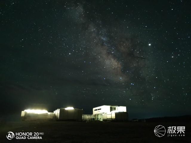 短視頻營銷再添經(jīng)典案例 極果斬獲2020金鼠標(biāo)三項(xiàng)大獎