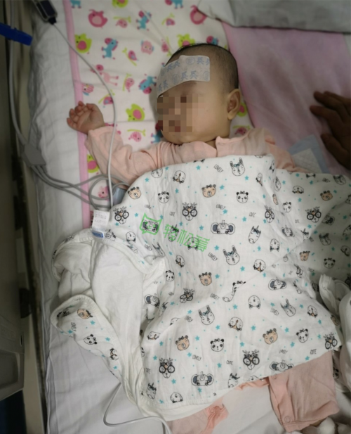 4個(gè)月大女嬰罹患白血病，父母求助輕松籌，6千位愛心人士溫暖相助