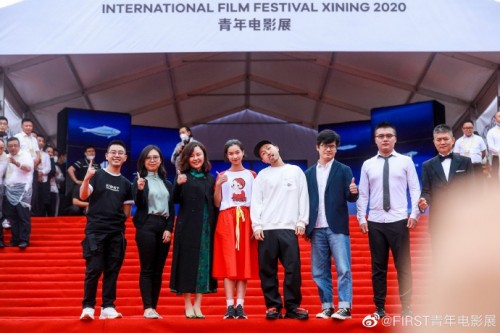 海信視像“拍了拍”你，快來看FIRST電影展星光紅毯！