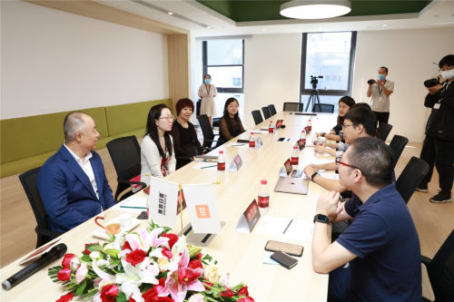 東易日盛與小米科技戰(zhàn)略簽約，共建“智慧供應(yīng)鏈金融”新生態(tài)！