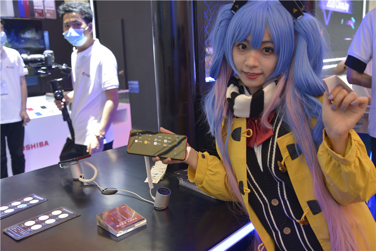 ChinaJoy 2020丨熱點(diǎn)科技攜拯救者電競手機(jī)，展現(xiàn)次世代手游體驗(yàn)