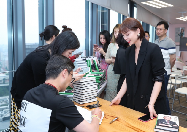 助力中國職業(yè)女性成長，優(yōu)客工場創(chuàng)始人毛大慶參與創(chuàng)辦“睿問女子學院”