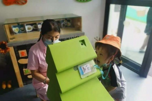 幼兒園開學第一周：場面失控、瘋狂手工……賓果智能“教義有方”雙賦能