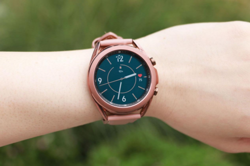 三星Galaxy watch3-適合女性佩戴的時(shí)尚手表
