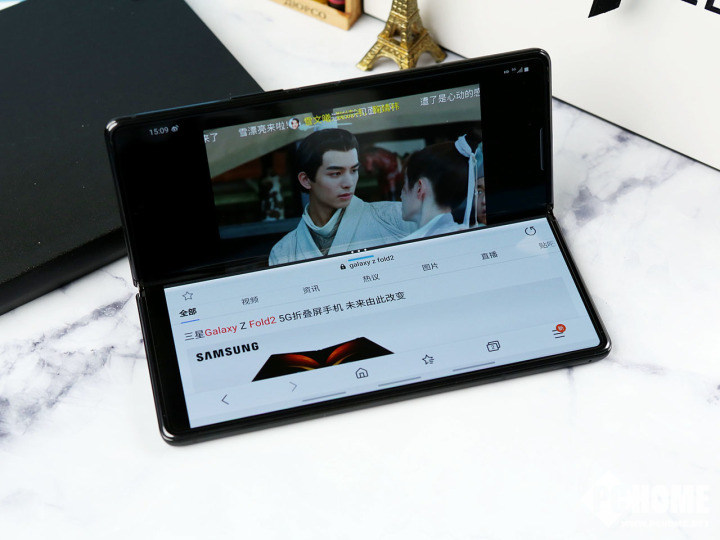 開(kāi)創(chuàng)折疊屏新紀(jì)元 三星Galaxy Z Fold2 5G上手評(píng)測(cè)