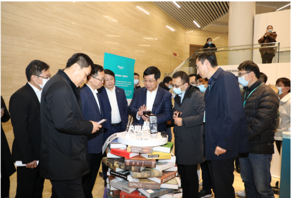 吸引山東省工信廳領導來參觀，海信這個內部展會什么來頭？