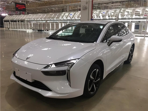 什么情況？廣汽蔚來的新車效果圖出現(xiàn)在江鈴雷諾的實車上！