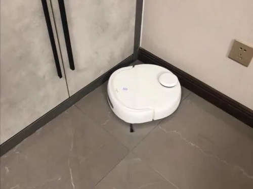 清掃機器人拖地哪款好？家務小能手，這款云鯨掃地機器人不容錯過