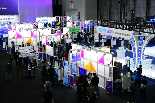 2021 MWC上海｜玩轉5G+MEC數(shù)字孿生 步入空間互聯(lián)新世界