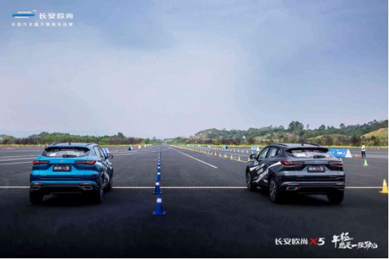 自主SUV長(zhǎng)安歐尚X5和名爵ZS兩款車更喜歡哪一個(gè)？3方面讓你明白！