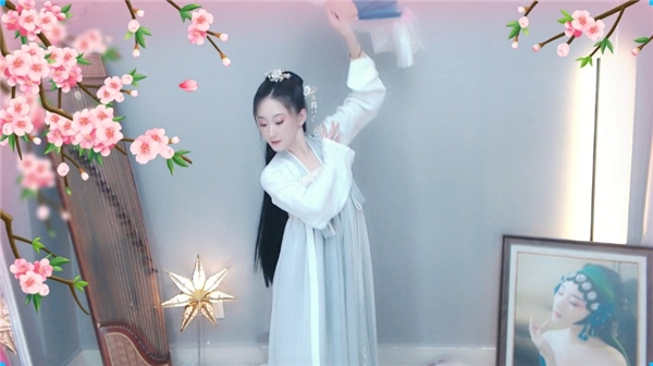 KK直播主播楦楦：萬事開頭難，熱愛成就現(xiàn)在的自己
