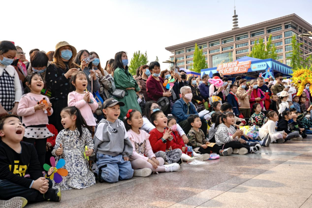 濟南融創(chuàng)文旅城“齊魯歡樂行”正式啟動 招募529個家庭免費玩