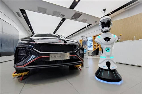 視聽與科技雙重震撼，易車引領(lǐng)上海車展參逛展新潮流