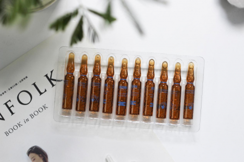 大油田？沙漠干？ISDIN怡思丁玻尿酸安瓶，讓你的肌膚水當(dāng)當(dāng)