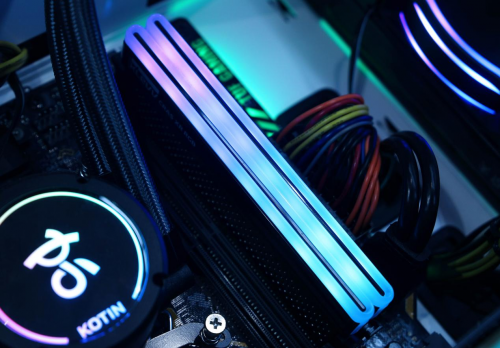 KLEVV科賦新品CRAS XR RGB超頻內(nèi)存，為你的電競設備提提速
