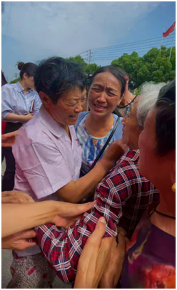 江蘇女子被拐42年，如今靠一條抖音評(píng)論找到家