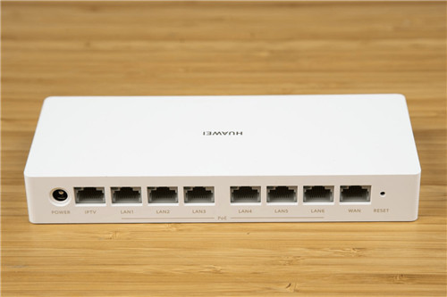 大面積住宅組網(wǎng)最優(yōu)解？全屋Wi-Fi 6+無死角 華為路由H6評測