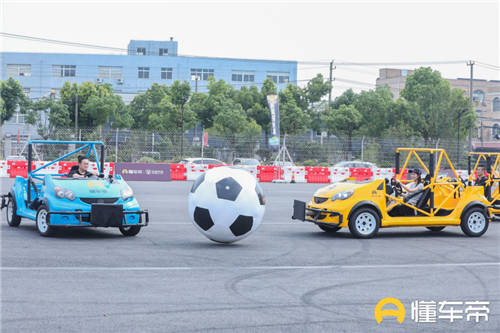 聚硬核車友，赴足球盛宴丨懂車帝硬核歐洲杯攜手車友打造夏日汽車足球盛宴